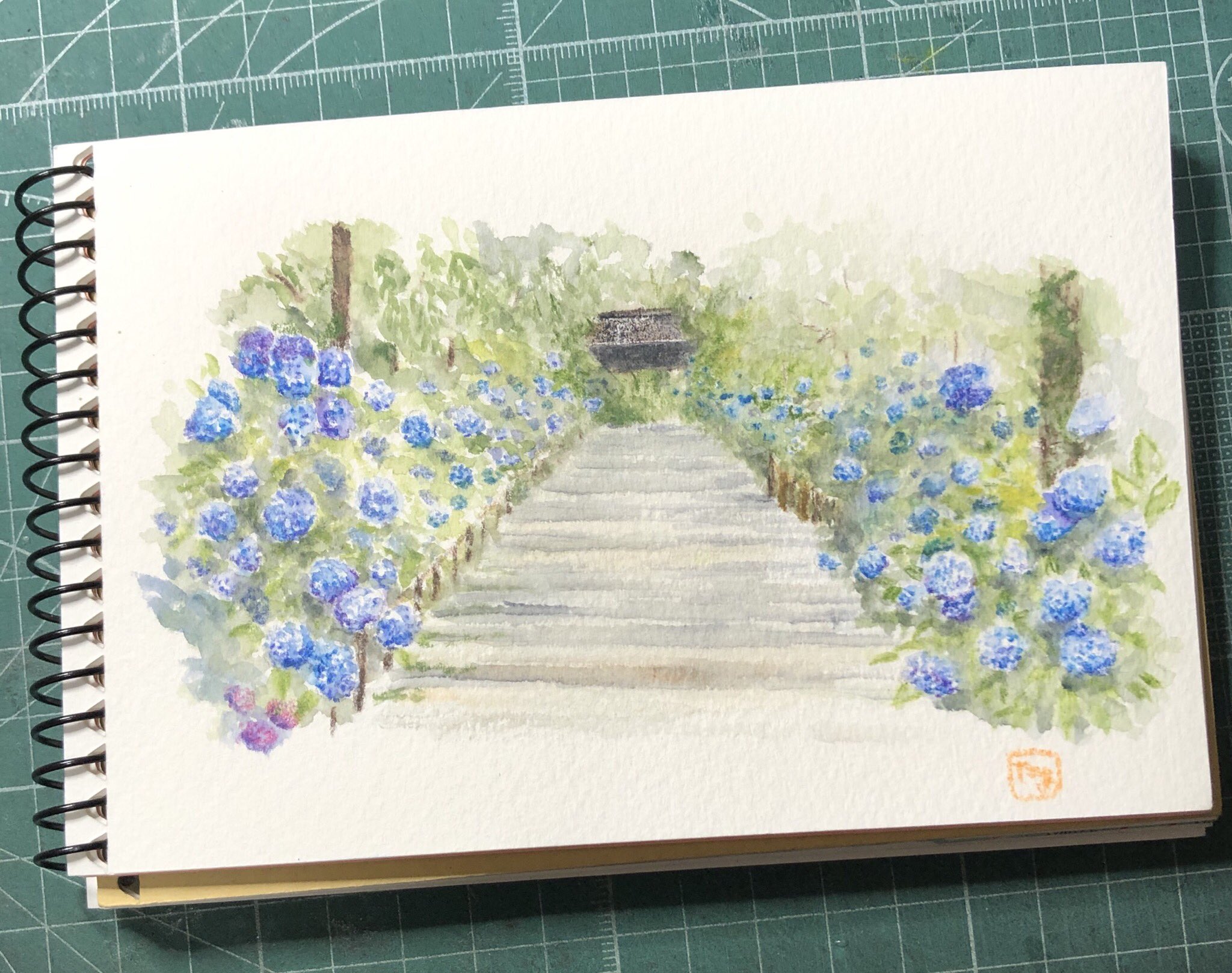 絵描き屋みかん 今日は一日雨 鎌倉の紫陽花の名所 明月寺からの紫陽花を描いてみました イラスト イラスト好きさんと繋がりたい 水彩イラスト 水彩 あじさい あめ かまくら 風景画 花 T Co Hq9ai3xyz0 Twitter