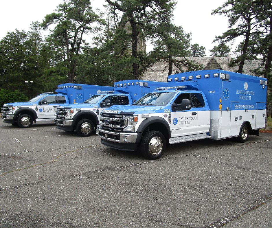 🚨 Congratulations Englewood Health on your 𝗙𝗜𝗩𝗘 recently delivered brand-new Braun Ambulances! Thank you for continuing to partner with #FirstPriority and #BraunStrong on your fleet of ambulances!

#BraunLiberty #NewAmbulances #NJEMS #Englewood #EnglewoodHealth