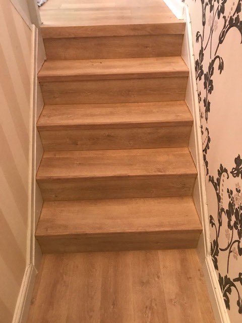 floor24ltd's tweet photo. We love Quick-Step laminate on the stairs!

It takes a skilled fitter to do this type of installation

✅ FREE measures &amp; quotes

✅ FREE design advice

✅ Friendly and honest service

✅ Quality installation

Book here - https://t.co/4bCs40RuhE https://t.co/XIK8G1331a