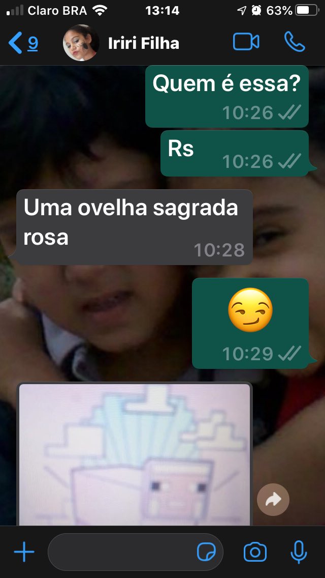 glrec1's tweet photo. @netolab_ a Íris está louca pela camiseta da mamacita https://t.co/vFIqFMTEUt