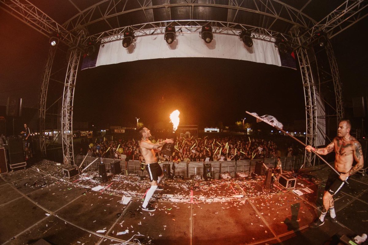 SPACE ELEPHANTS tweet media