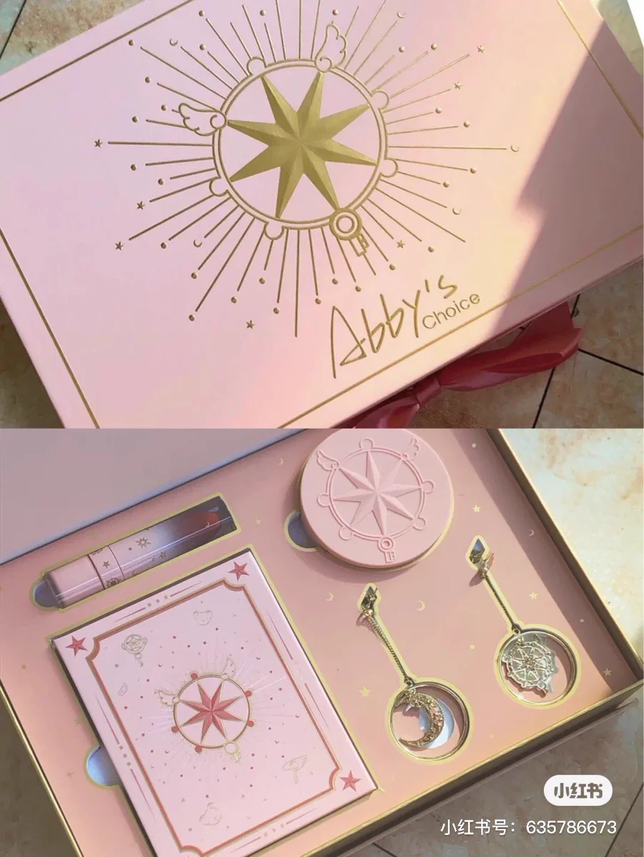 「カードキャプターさくら」コラボときめくメイクボックスアイテム登場！