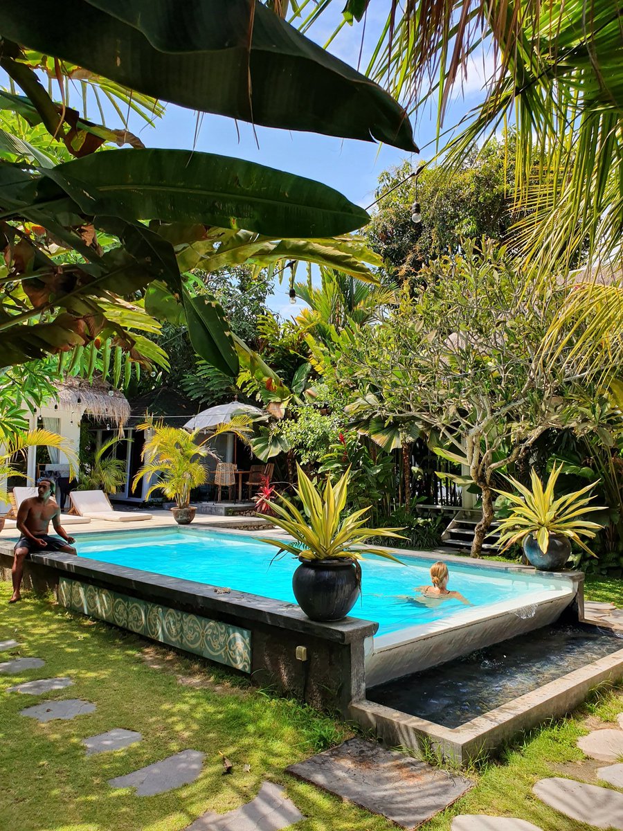 Dreamsea Surf Camp, Canggu