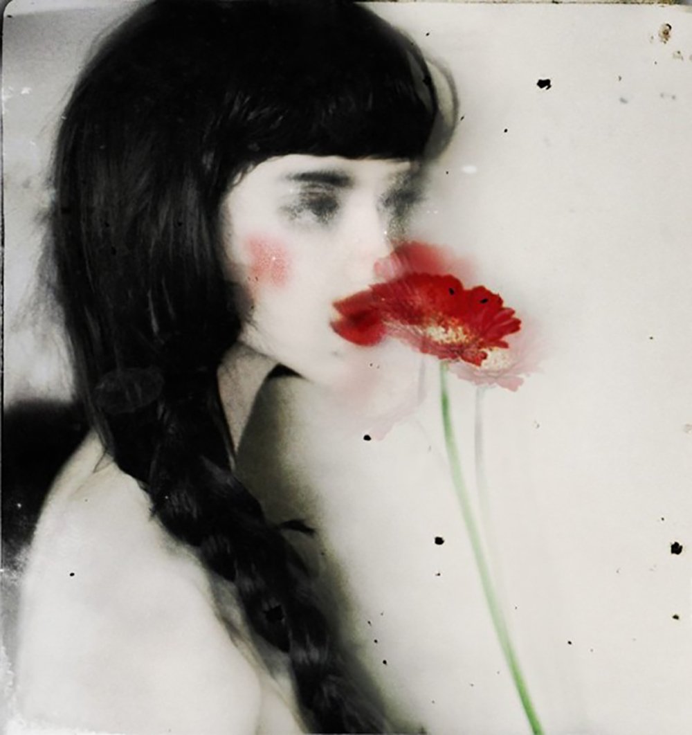 AnaBolena33's tweet photo. "Pregúntate qué sientes, y qué te niegas a sentir."
(Isabel Allende) 

© Rimel Neffati https://t.co/d8WcA7tyHp