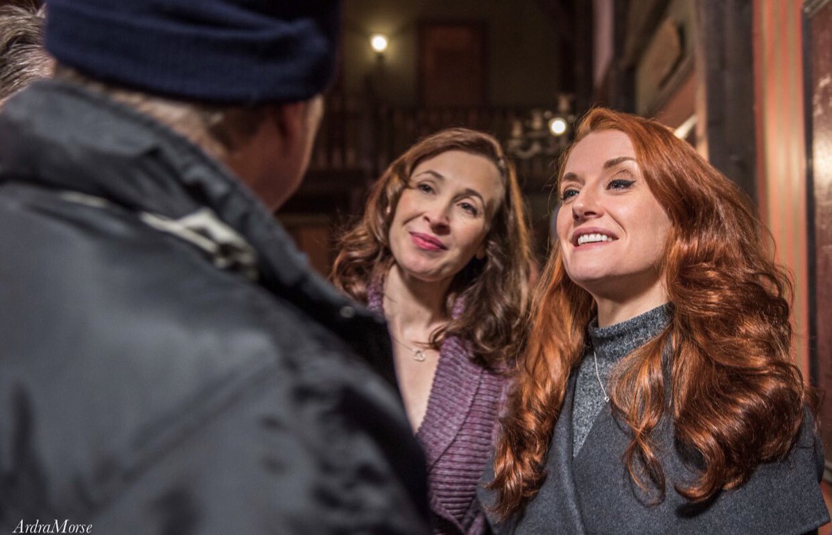 TeamFloMo's tweet photo. Here’s a fun #FloMo #FlashbackFriday for ya! The 1st #Hearties Family Reunion #HFR2016 was onset in Jan. 2016. Actors @loretta_walsh &amp; @JoNewmarch caught chatting w/EPs #BradKrevoy of @MPCA_BKTV &amp; @townsend_jimmy!!😊💜 Good times. #HFR1 #Hearties #TeamFloMo

📸: @ardramorsephoto https://t.co/DBZAQ8ooDq
