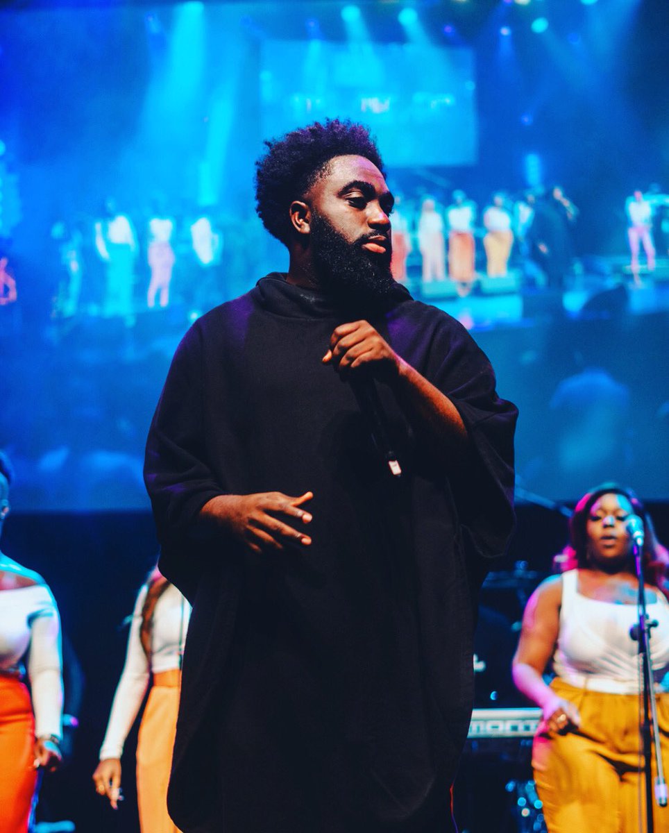 NEW PODCAST EPISODE 🎉 <a href="/dontdosmalltalk/">I Don’t Do Small Talk</a> 

Singer/Songwriter &amp; Motivational Speaker <a href="/EmmanuelSmith_/">Emmanuel Smith</a>

We talk about gratitude, authenticity, being friends with <a href="/iamwill/">will.i.am</a> &amp; life lessons in lockdown

SPOTIFY: open.spotify.com/episode/4FM6l3…

APPLE PODCASTS: podcasts.apple.com/gb/podcast/i-d…