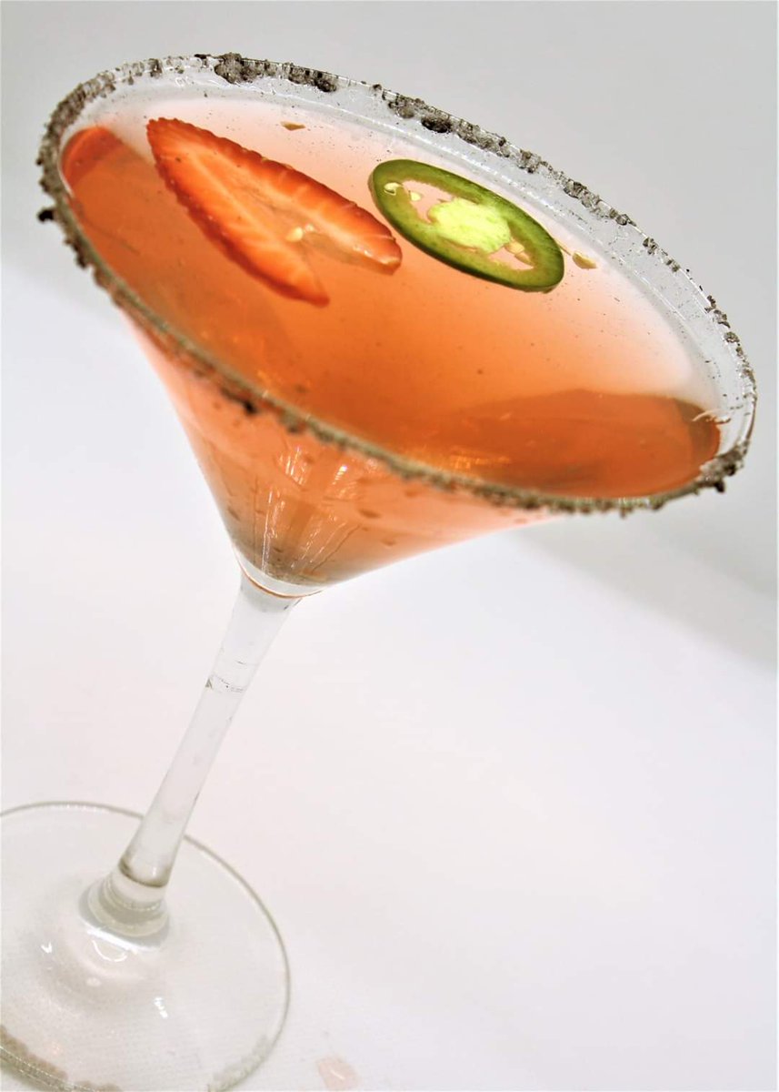 Happy Friday AND National MARTINI Day! Come in for happy hour from 2-6pm for $7.50 Martinis. #nationalmartiniday #martinis #cocktails #happyhour #omaha #elkhorn
