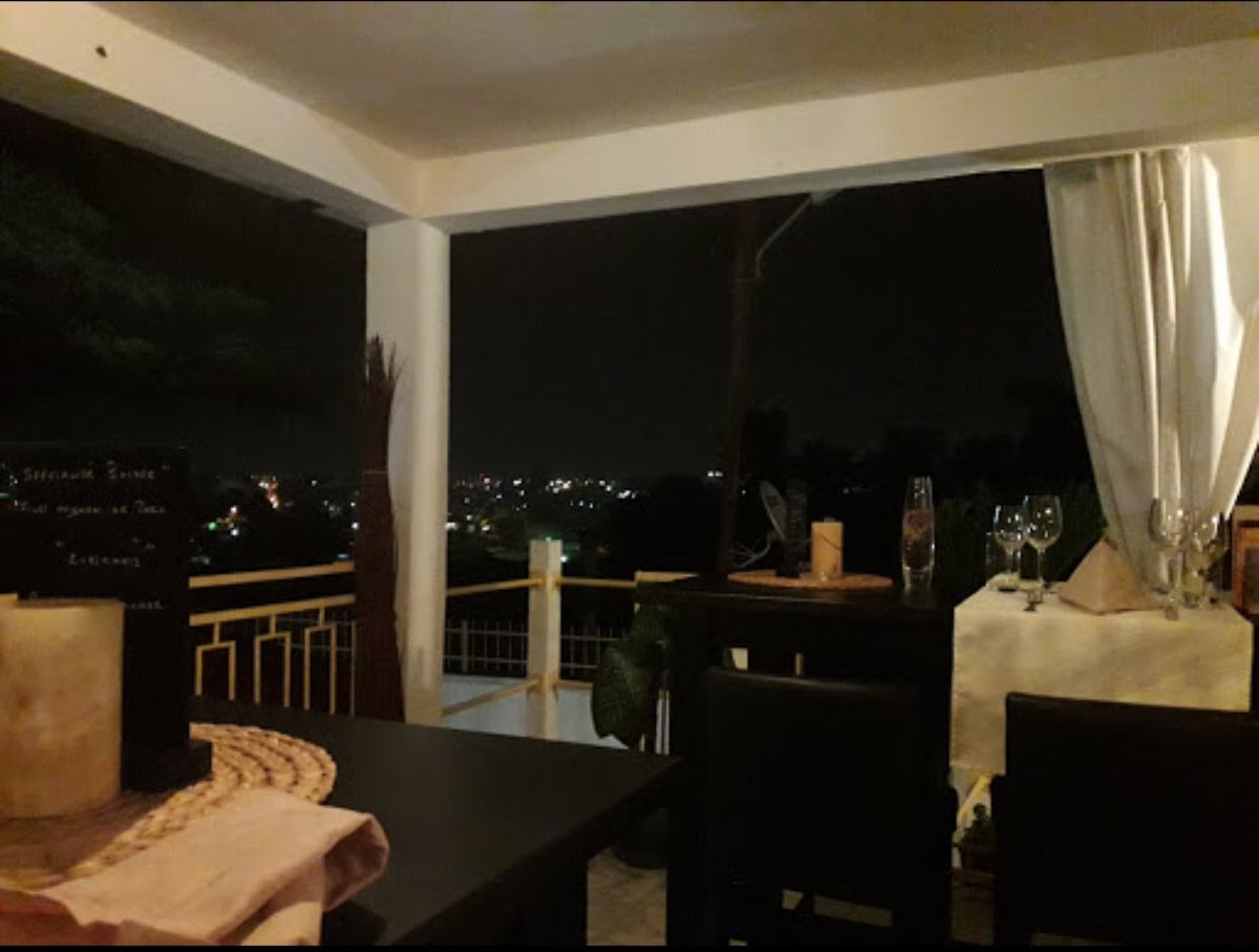 5) “Le BACCHUS”~~ Elig EssonoAverage price: 9000Frs