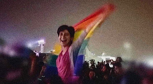 mashrou3leila's tweet photo. Sarah’s Cairo, September 2017 - Remembering a night of infinite possibilities of a fairer and brighter future. #SarahHegazi, Rest in power 🌈 Rest in Pride https://t.co/1vKohTBq9N