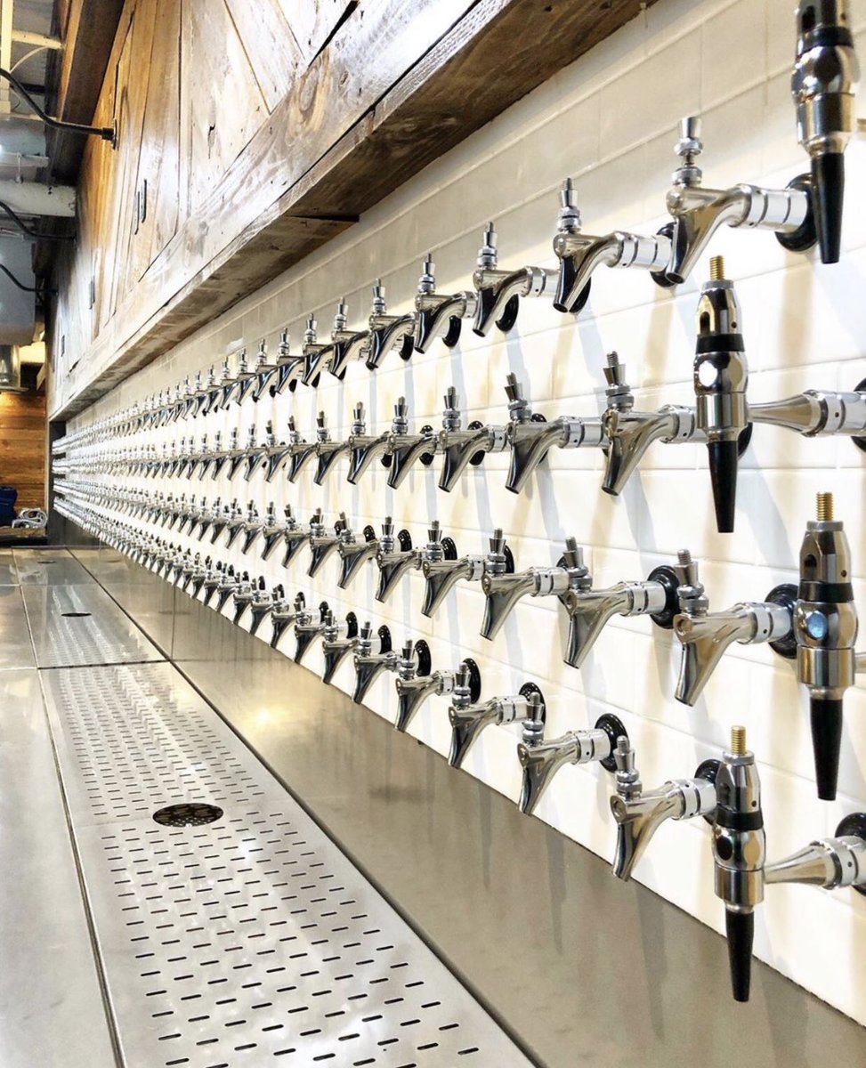 MicroMatic's tweet photo. 436 taps ๐ป โข The largest draft beer selection in the world โข
.
.
#Beer #DraftBeer #Beerstagram #BeersOfInstagram #OnTap #WhatsOnTap #BeerTower #BeerLover #BeerInstallation #CharlotteBeerGarden #MicroMatic #MicroMaticUS https://t.co/EBbA2QgNcE