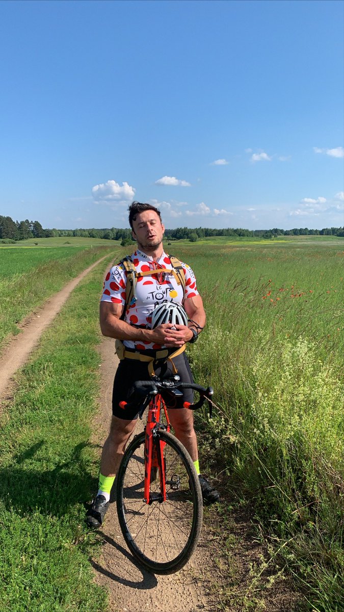 paszaBiceps's tweet photo. cs gave me the opportunity to explore the world, now i need to explore my  country ❤️ https://t.co/Yfhvw5GnZ4