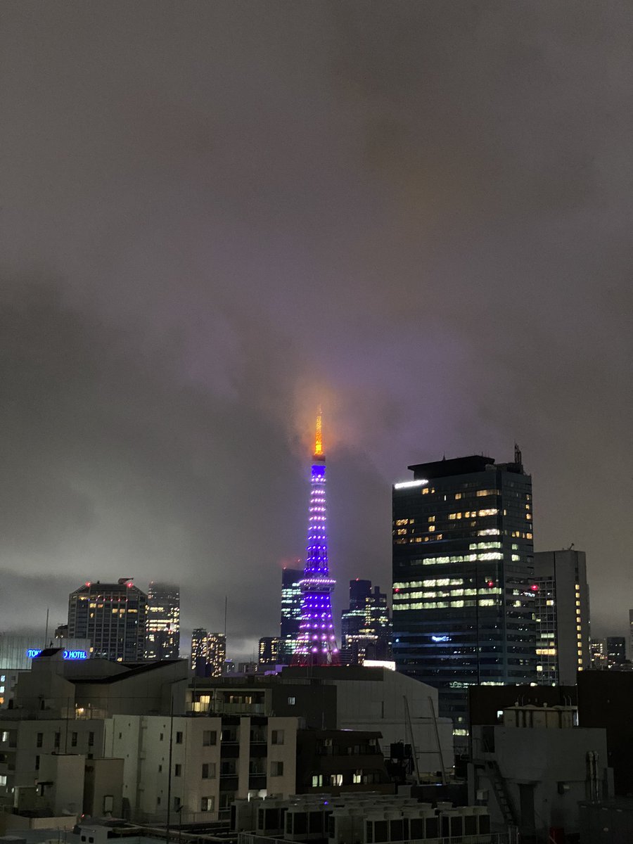 CatsTokyo's tweet photo. 【Live】東京タワー https://t.co/toHeoRV6JB @YouTubeより
#東京タワー https://t.co/2Y84XOO3c0