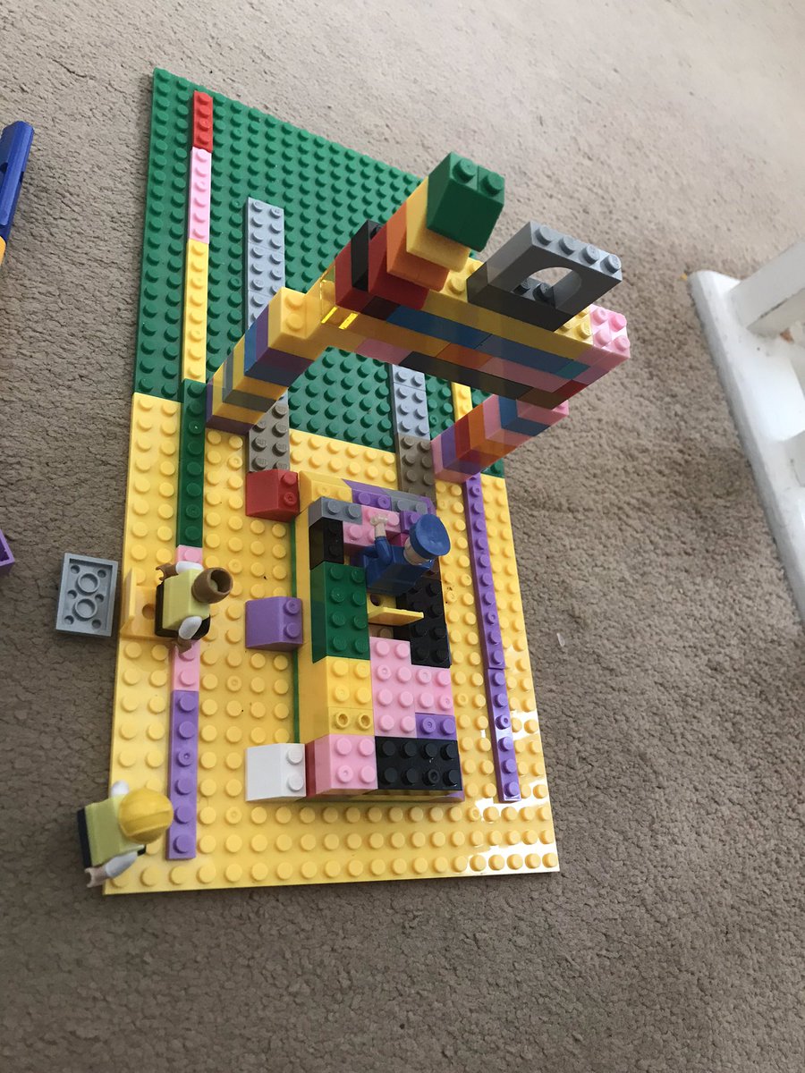ROburotha's tweet photo. @CGSystems1 @networkrail Building a Train Station from colourful Lego blocks. First stop, the station candy shop and look, it’s rainbow traffic lights! #LegoBuildChallenge #Lego #NetworkRail https://t.co/GwFQB0N2zW