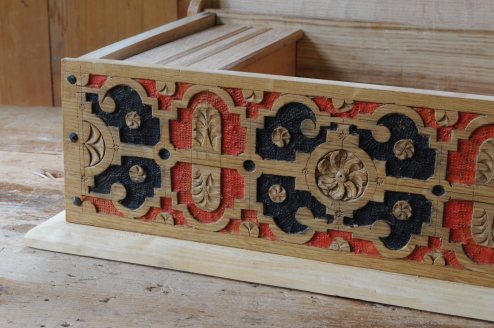 crafts_cheers's tweet photo. Join 5 people right now at "Strapwork" #cheers #crafts #entertainment #woodworking #pfollansbee #strapwork #wordpress https://t.co/S1naLzWg4k https://t.co/4NgbFuyePT