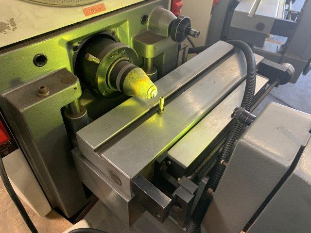 Machinetoolcomm's tweet image. Used Measuring (Metrology) Equipment For Sale - 12", GAGE MASTER Optical Comparator, No. 28, 4" X 14-1/2" Work Area, Gage Master DRO Our Stock Number: 5485 shar.es/aba19V #opticalcomparator #precision #ppm #accuracy #machineshop #metalcutting #mfg #machinetools. #cmm