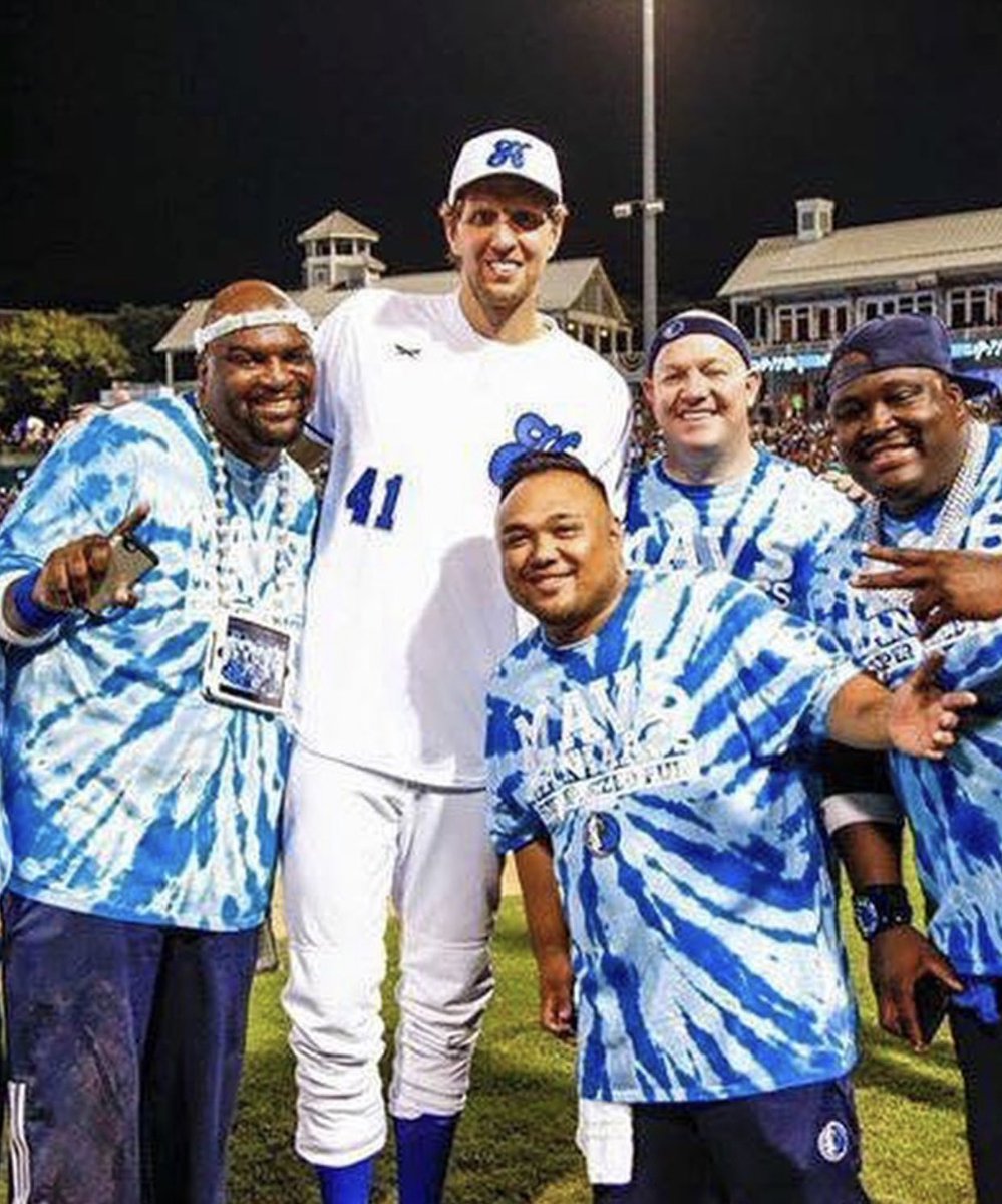 Mavs tweet media