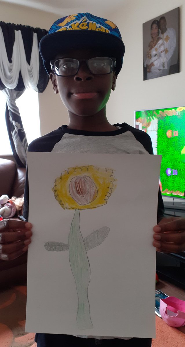 seramilas851's tweet image. @PagetPrimary #teampaget #Thelearningproject I just recreated my very own sunflower . And I have been doing a quiz about how plants grow too.