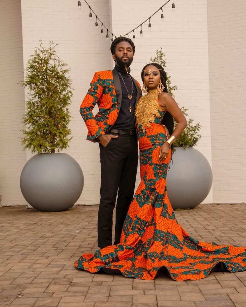 Anka_africa's tweet photo. Today, let us celebrate our Black #Kings and #Queens!    ✊🏾 #JUNETEENTH2020 Couronne
Fit: @AdenSecret 
Shop here 👉🏿👉🏿 https://t.co/SBzDkQiArj 👈🏿👈🏿 https://t.co/tFdS3TOayX