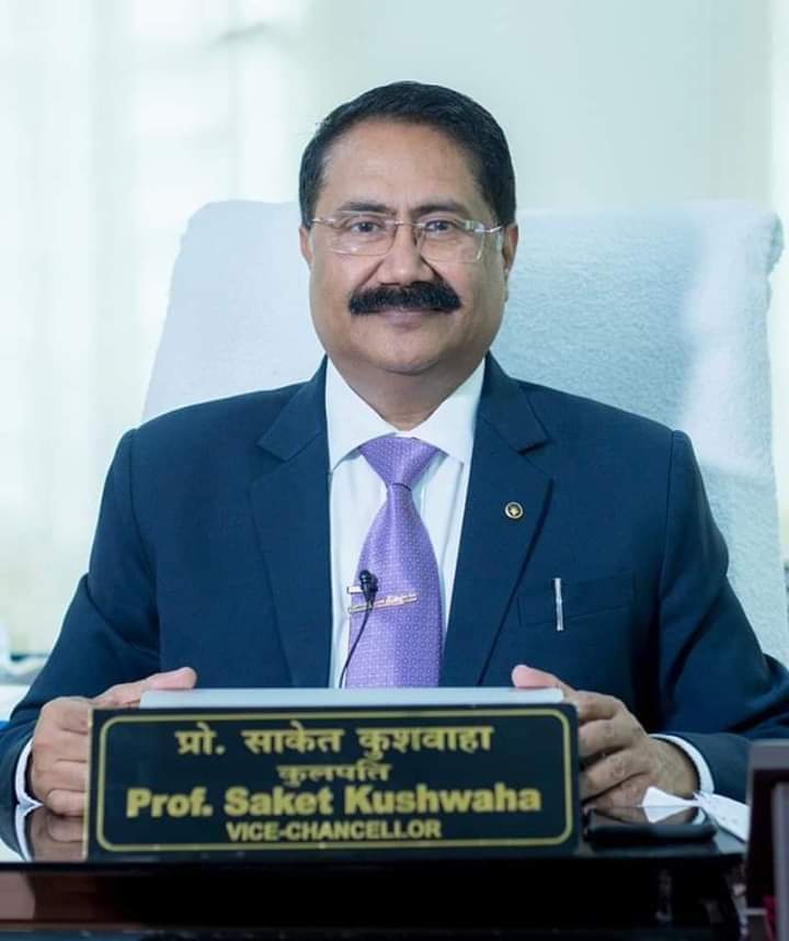 Randhirprasadv4's tweet photo. Congratulation sir 
Prof. Saket Kushwaha ji Vice Chancellor of Rajiv Gandhi University

#Pfor. #Saket_Kushwaha https://t.co/y1nTG4z5iH