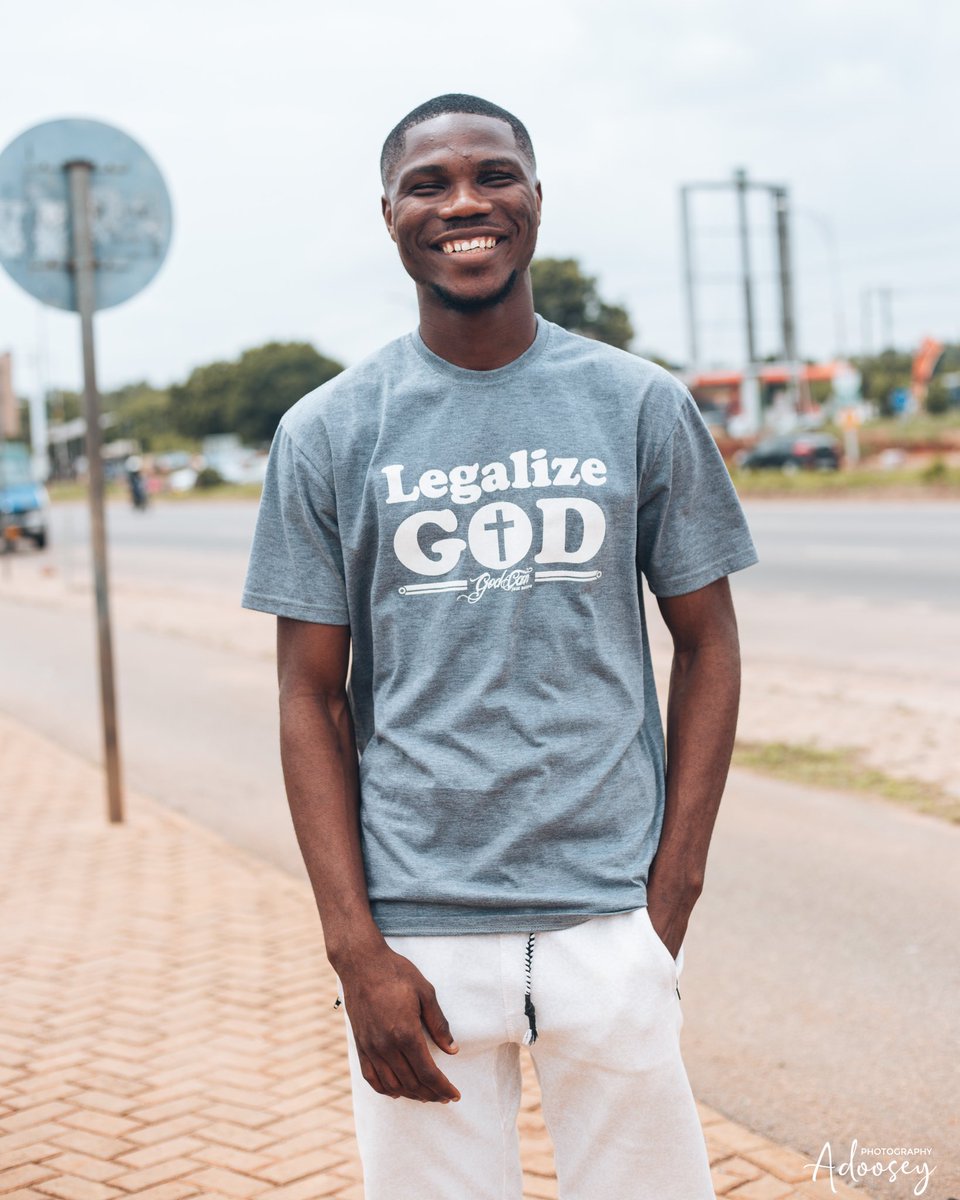 jdadoosey's tweet image. GUYS PLS READ THIS AND KINDLY RT AT LEAST!!!

This young man needs your help🙏🏿🙏🏿