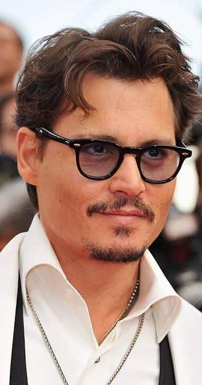 PalandiAna's tweet photo. Those eyes♥️ those lips💘 fascinate me💖 Johnny Depp💙 the face of perfection💜 the beauty and sweetness of an angel♥️💘💖#johnnydepp #JohnnyDeep @johnnydepp https://t.co/EFH6RFyWLk