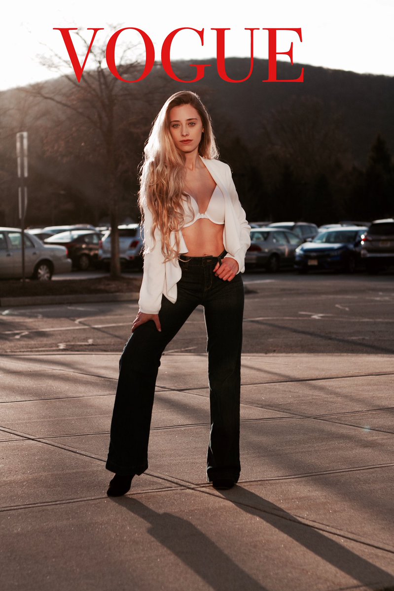 Samantha Love on X: Some modeling!📸 #VogueChallenge #vogue #model # modeling #fashion #travel t.co9R7Vu52ao7  X