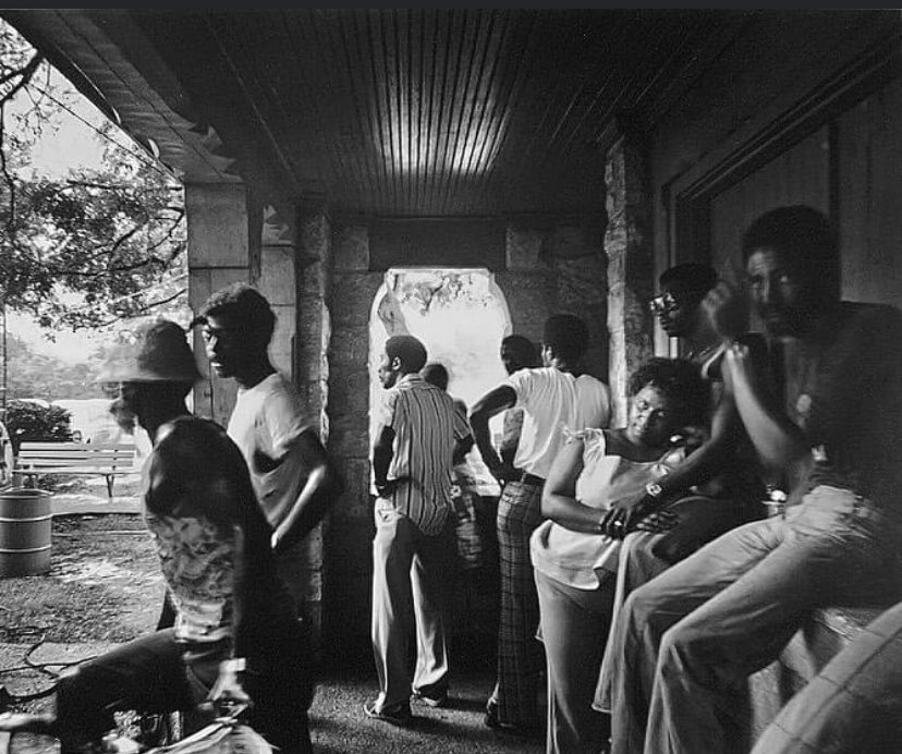 kesha_hill5's tweet photo. Taken from a friend #ThisAintNew #Juneteenth #KnowledgeIsGrowth https://t.co/Gm9vS9zdJ4