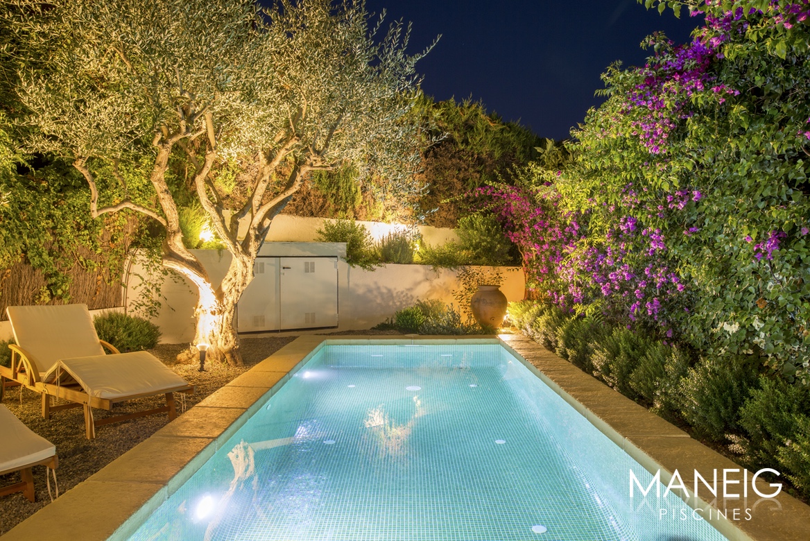 ManeigPiscines's tweet photo. 😍 Creem espais únics i especials perquè puguis gaudir de la teva piscina. Projecte realitzat per Maneig piscines . Pots veure aquest i molts altres projectes a la nostra web.

👉🏻🌍 https://t.co/ndZJ15sItq

#piscina #piscines #piscinadeobra #estiu #verano #maneigpiscines https://t.co/lbALlFy3OR