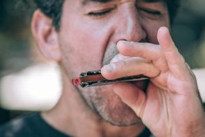 FREE HARMONICA ALERT! Stop by <a href="/BernunzioUptown/">BernunzioUptownMusic</a> tomorrow 6/20 from 1pm-3pm to pick up a free harmonica (courtesy of <a href="/PlayHohner/">Hohner Music</a>). Then, join one of nearly 2 DOZEN virtual harmonica lessons happening throughout the day on 6/21.

makemusicday.org/national-proje…

#makemusicroc #makemusicday