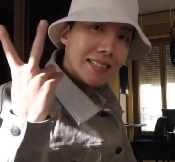 boyfriend material hobi - a thread