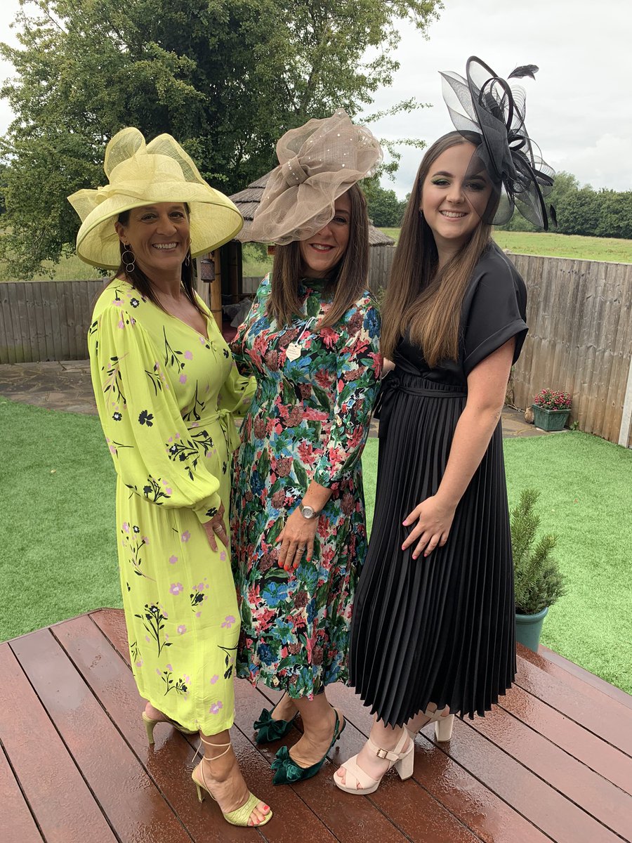 hfslimmingworld's tweet photo. @itvracing virtual Ascot...we’ve had some winners!!! https://t.co/TQPAuIcIJk