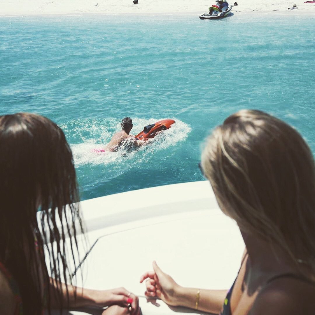 nauticflow's tweet image. Sea Scooters | Toys 👈
-
-
-
#lovingtheocean #marinetoys #watertoys #seascooters #seabob #electricascooter #scooter #lifestyle #yachts #instamood #toys #gadgets #gift #electricmobility #emobility #movilidadelectrica #electricmotors #greenenergy #energiaverde #sailing #boat #boats