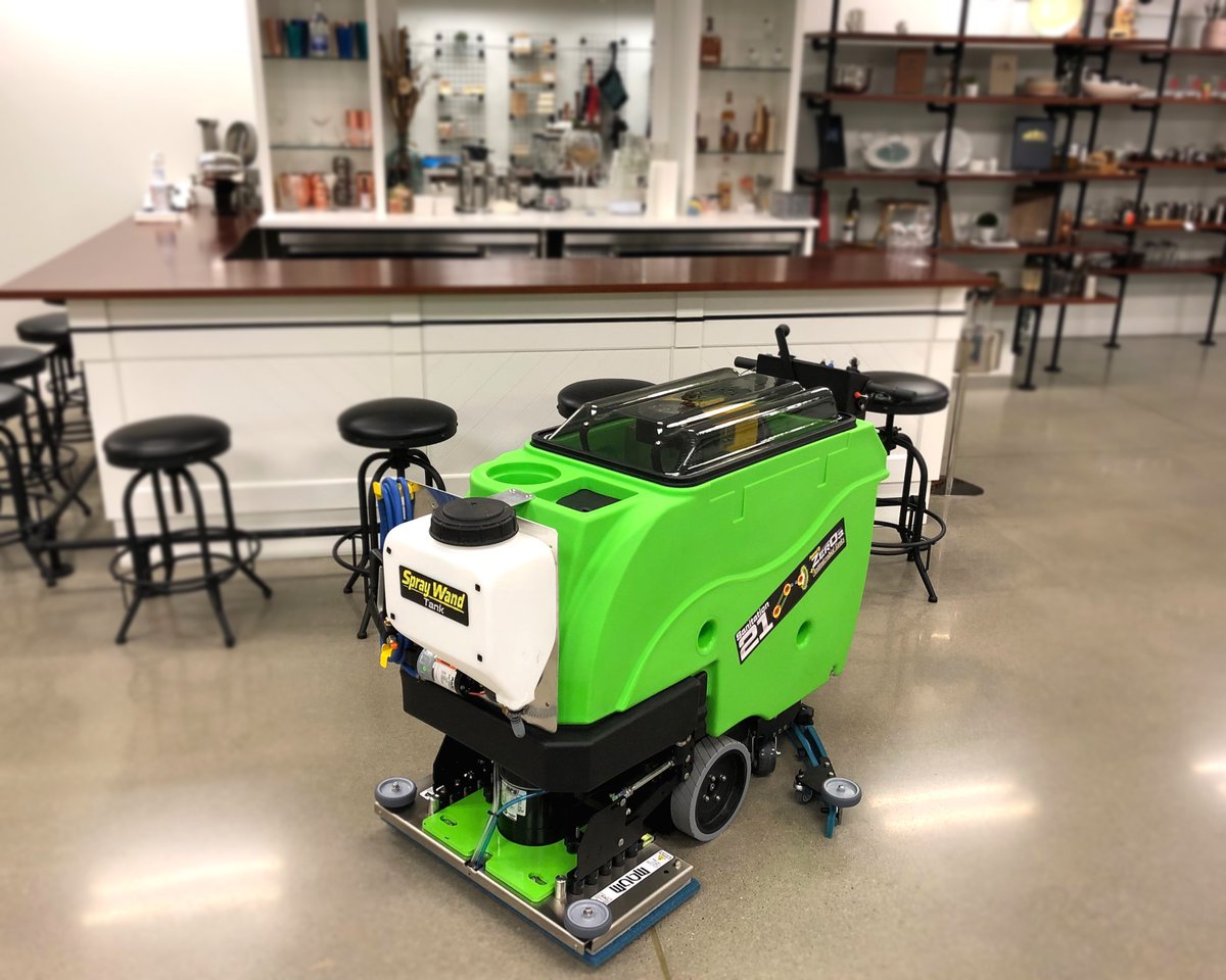 TomcatEquip's tweet photo. Get #Sanitizing &amp; #Disinfecting!  Dedicated front-mount chemical tank allows for easy dispensing of chemistry of choice.

#COVID-19 #FacilityCleaning #Cleaning #FloorCleaning #FloorScrubbers #Tomcat #MadeInUSA https://t.co/fC5ubESZwm