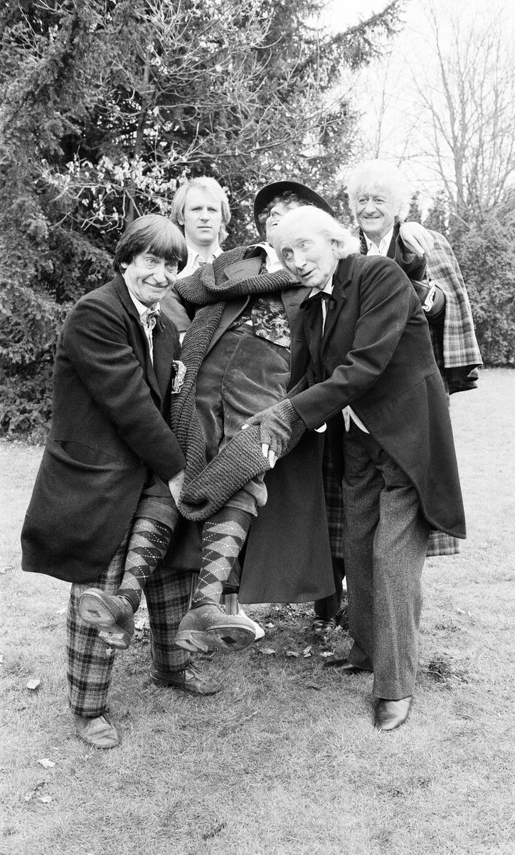 The full photocall from The Five Doctors. Enjoy!1