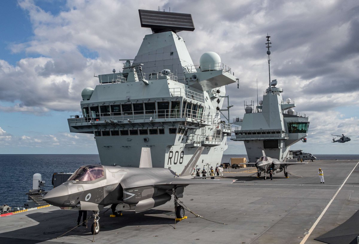 3/  @HMSPWLS was commissioned.   @HMSQNLZ deployed to the US, and has embarked UK jets, flown by  @royalnavy pilots.  We are now one of only 3 nations able to operate 2 carriers at sea at the same time.