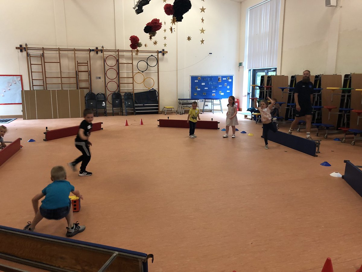 Hub St.James tweet media