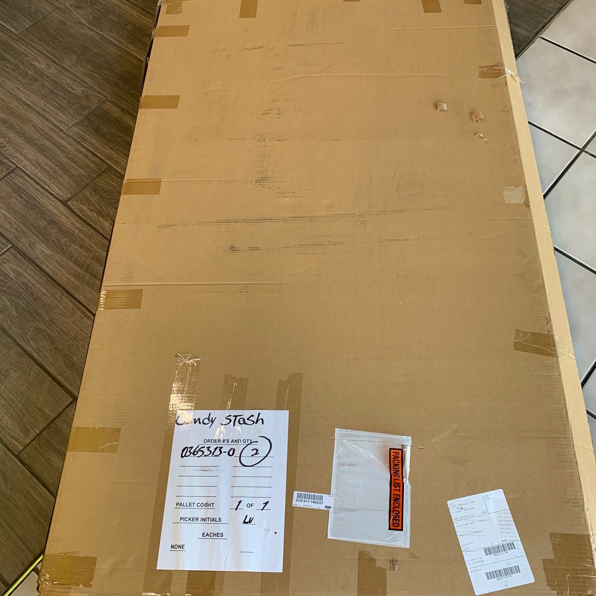 CandyStashSweets&Treats tweet media