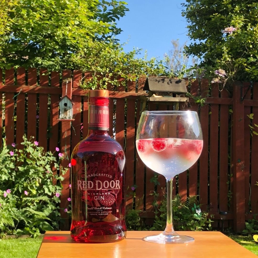 Red Door Gin (@reddoorgin) on Twitter photo Today is officially the first day of summer!
The perfect opportunity to enjoy a G&T in the garden.
#SummerSolstice
📷: <a href="/scottish_gin/">Scottish Gin Society</a>
#gin #ginandtonic #scottishgin #highlandgin #distillery Today is officially the first day of summer!
The perfect opportunity to enjoy a G&T in the garden.
#SummerSolstice
📷: <a href="/scottish_gin/">Scottish Gin Society</a>
#gin #ginandtonic #scottishgin #highlandgin #distillery