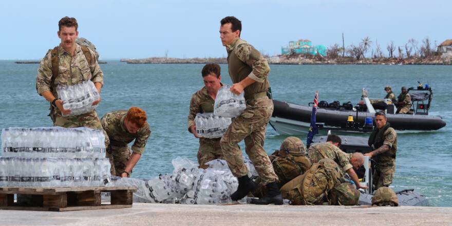 6/ All our Tide Class RFAs are now in service.  @RFAMountsBay delivered lifesaving aid to the Caribbean after Hurricane Dorian,  @RFACardiganBay has been supporting our Gulf force and  @RFATideforce refuelled  @HMSQNLZ on her maiden deployment to the US.