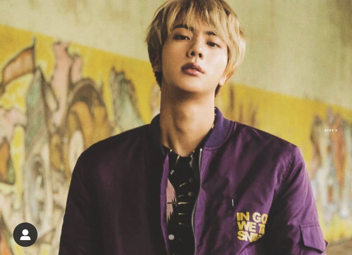 artemiisza's tweet photo. #MostPerfectFaceJin #MostPerfectFace @BTS_twt he is sooooooo gorgeous!!! 🤩🤩🤩🥰🥰🥰😏 #Jin https://t.co/tCfrGWN687