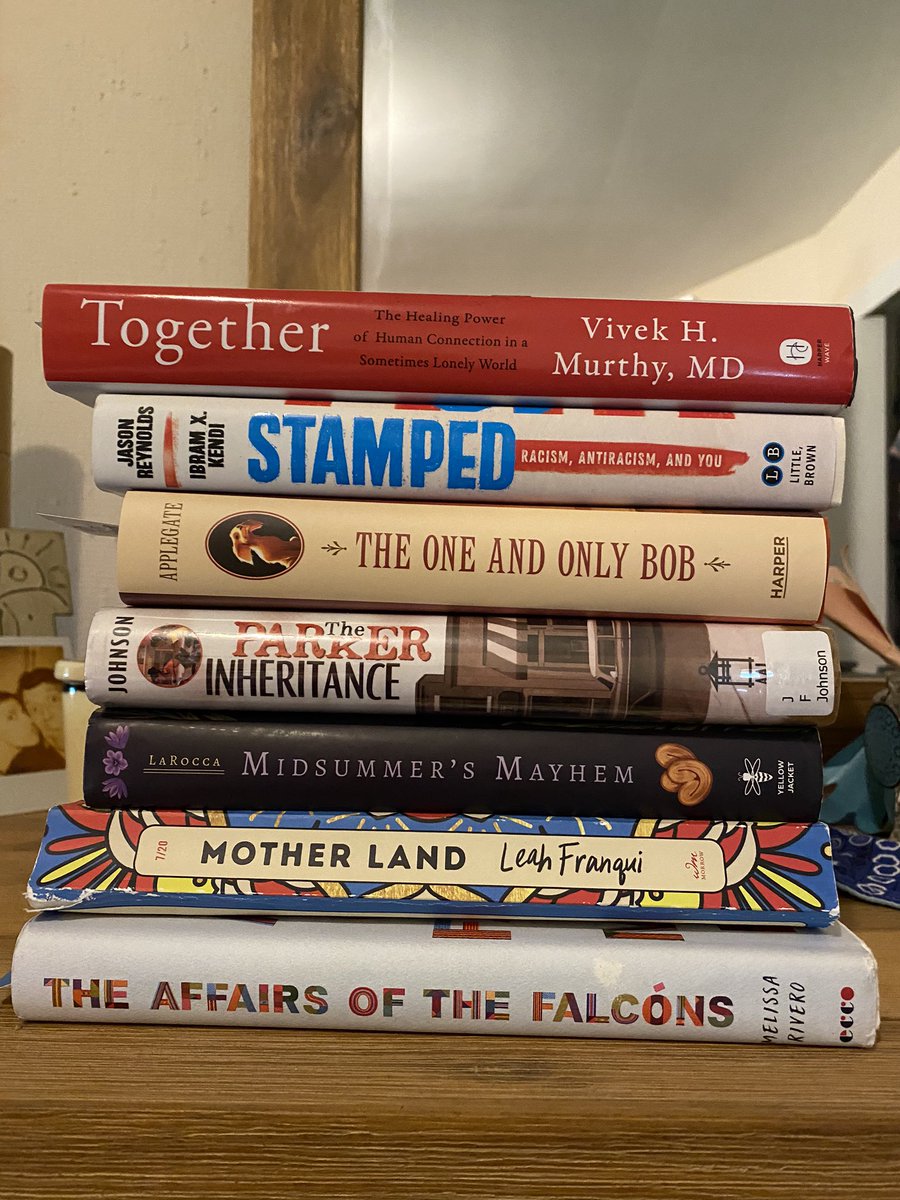 Lmkenyon17's tweet photo. Ready for summer reading! Where to begin?? #RIReads #SummerReading #seslib https://t.co/WzFNQrZA74