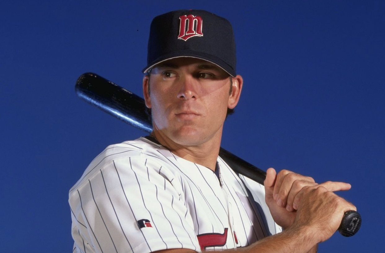 Happy Birthday today to Doug Mientkiewicz (46), Darnell Autry (44), Peter Warrick (43), Dirk Nowitzki (42) ... 