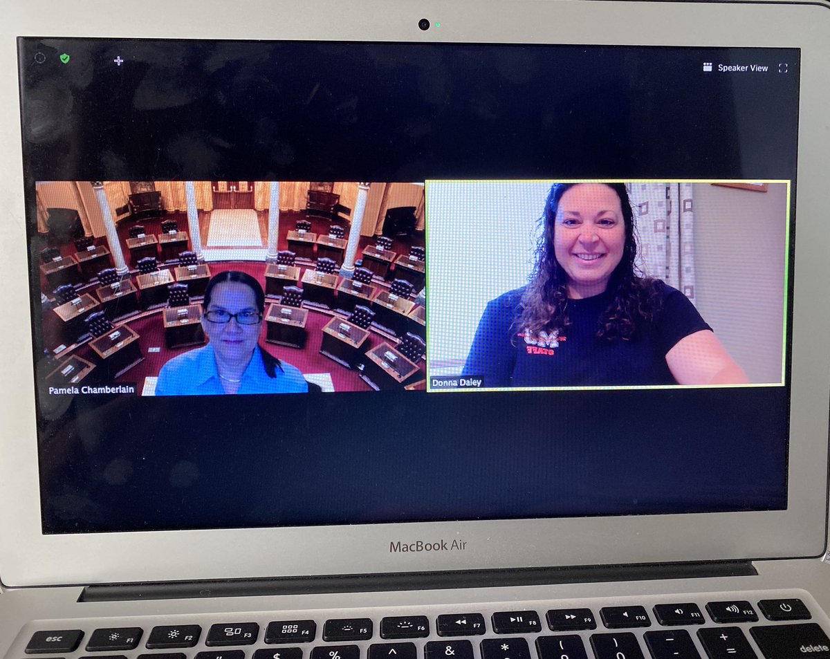 Donna Daley tweet media