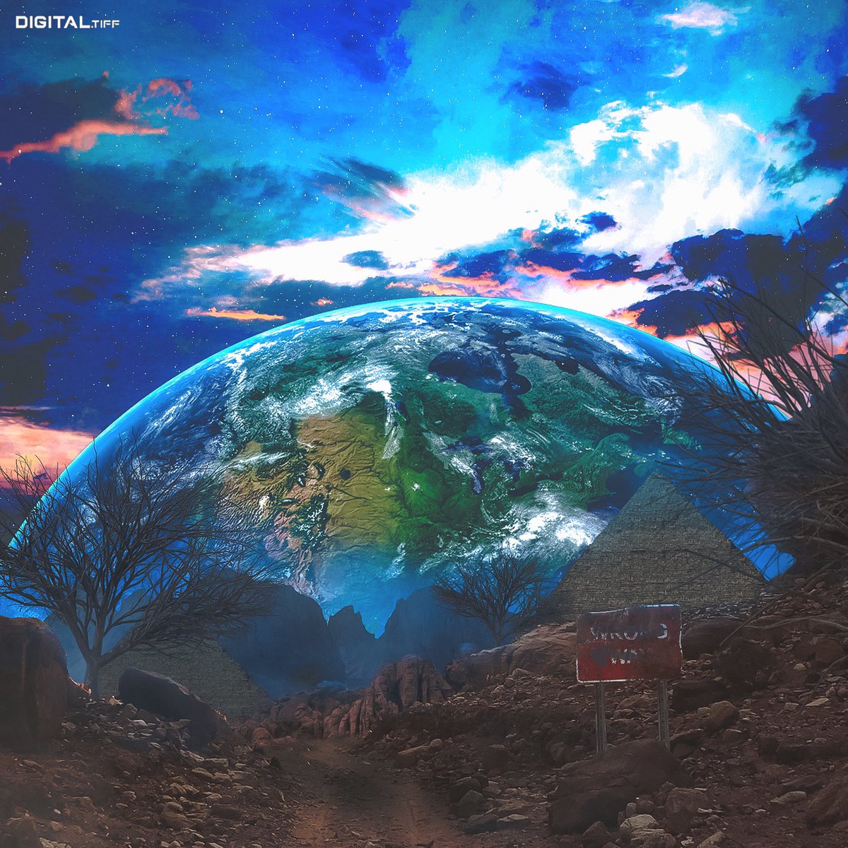 DigitalTiff's tweet image. Photo Manipulations 

#photoshop #coverart #creategraphics #albumart