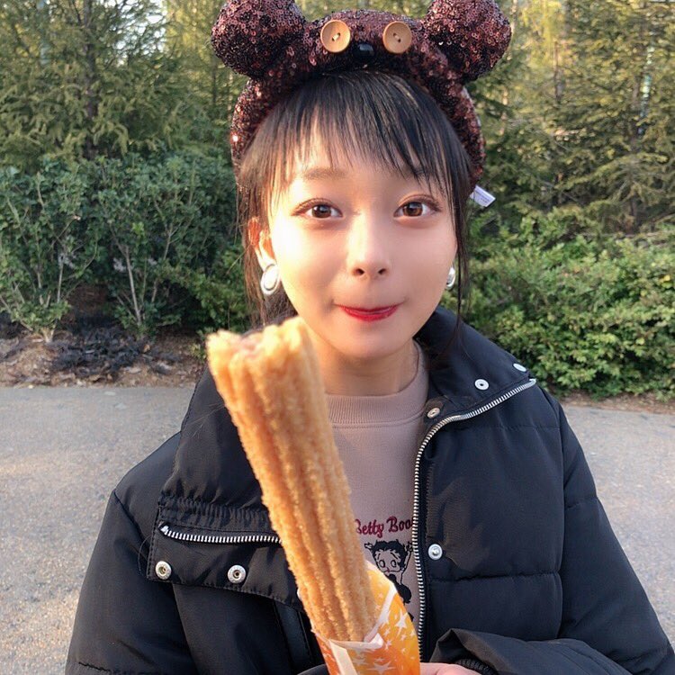 だいぶ前なのですが、😂 中学卒業前に #ユニバ に行ってきました
