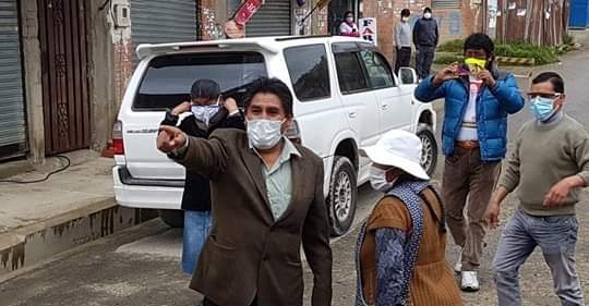 FelixPatzi's tweet photo. @JeanineAnez está induciendo a la propia rebelión de la gente, al no promulgar la Ley de elecciones. 
Lo que corresponde es que la Presidenta transitoria debe promulgar esa Ley https://t.co/PIP67YJXWO