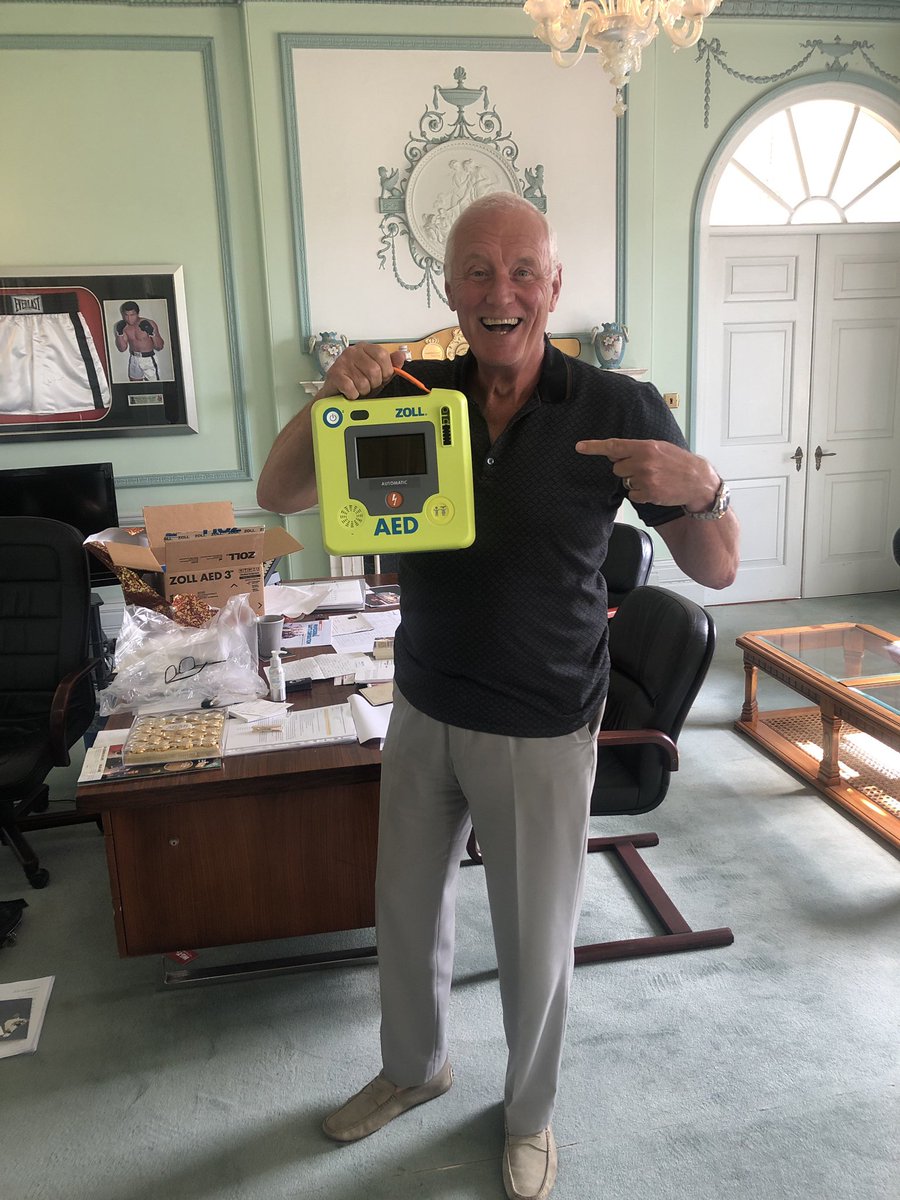 Barry Hearn tweet media