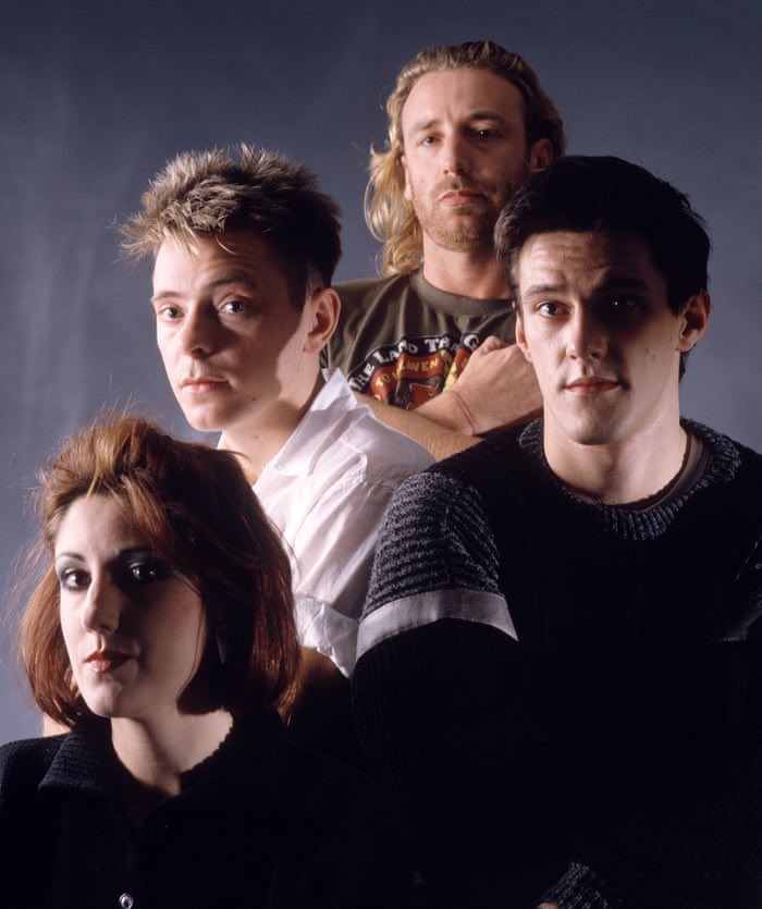 blondieclub's tweet photo. Hoy se juega el Grupo E
(Segunda Ronda)
12:30 The Killers - Pet Shop Boys
16:30 Interpol - New Order
#MundialBlondie https://t.co/C8nVzR5WWV
