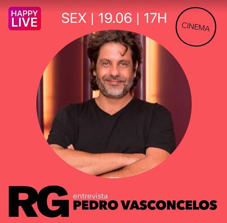 Hoje tem entrevista! Confere esse live as 17h la no instagram 🤩