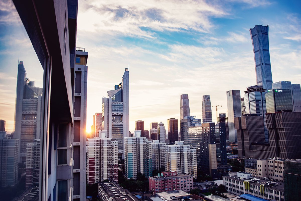 YaleJournal's tweet photo. As #China continues to increase its foreign #investment activities to acquire resources and technologies, how should emerging market countries respond? Aaron Baum contends that #ASEAN needs domestic and multilateral investment screening mechanisms: https://t.co/5JUmOVFdgH https://t.co/wtKFzngG4w